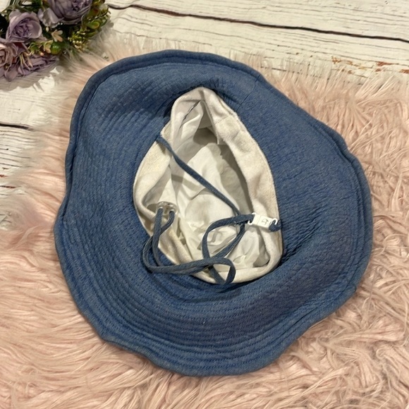 Coolibar Sand Castle Blue Kids UPF Hat - Picture 4 of 7